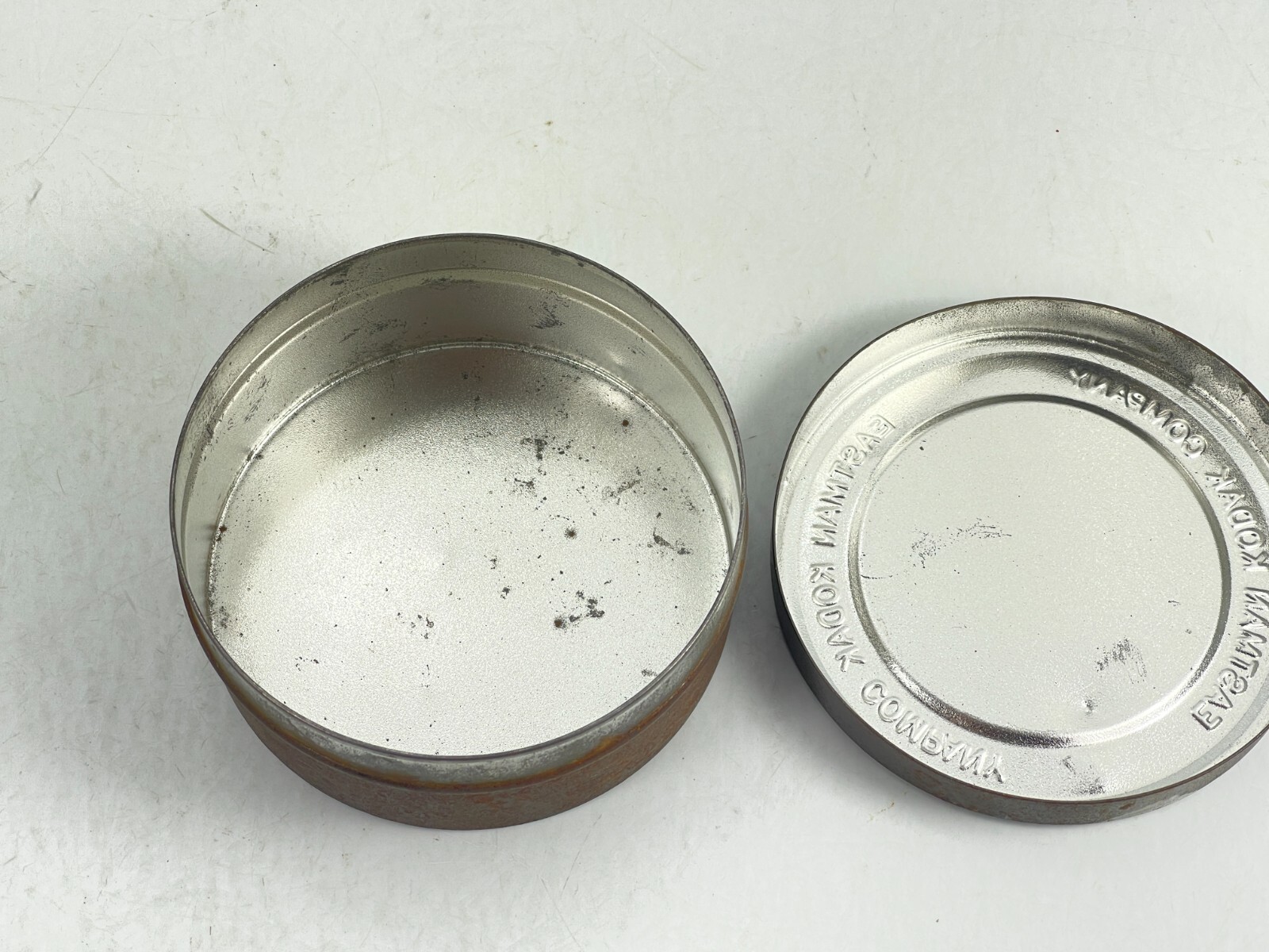Vintage Eastman Kodak Company Thick 1.75″ T x 3-7/8″ Diam Film Can Canister L1