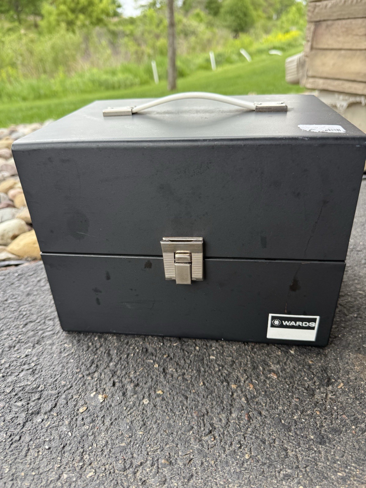 Wards 8mm Movie Film Storage Case with 12 Film Canisters (NO REELS)
