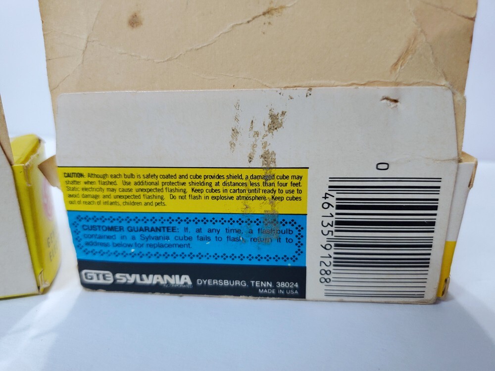Vintage Lot of 6 FLASHCUBES 3 Sylvania Blue Dot 3 GE FlashCubes New In Orig. Box