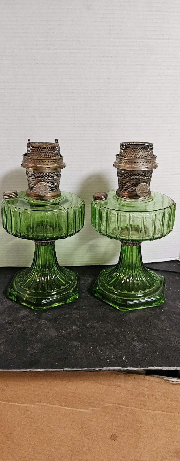 Lot Of 2 VTG 30s Aladdin Nu-Type Model BGreen Oil Lanterns See Pics Great Vtg Co