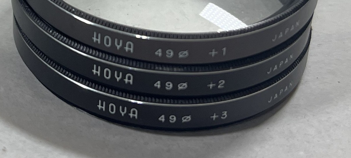 Vintage Hoya Close-Up Lens Filter Kit Set – 49mm +1 +2 +3 – With Leather Case
