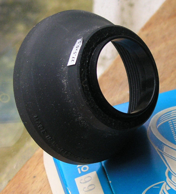 27.5mm rubber screw in lens hood german made rowi