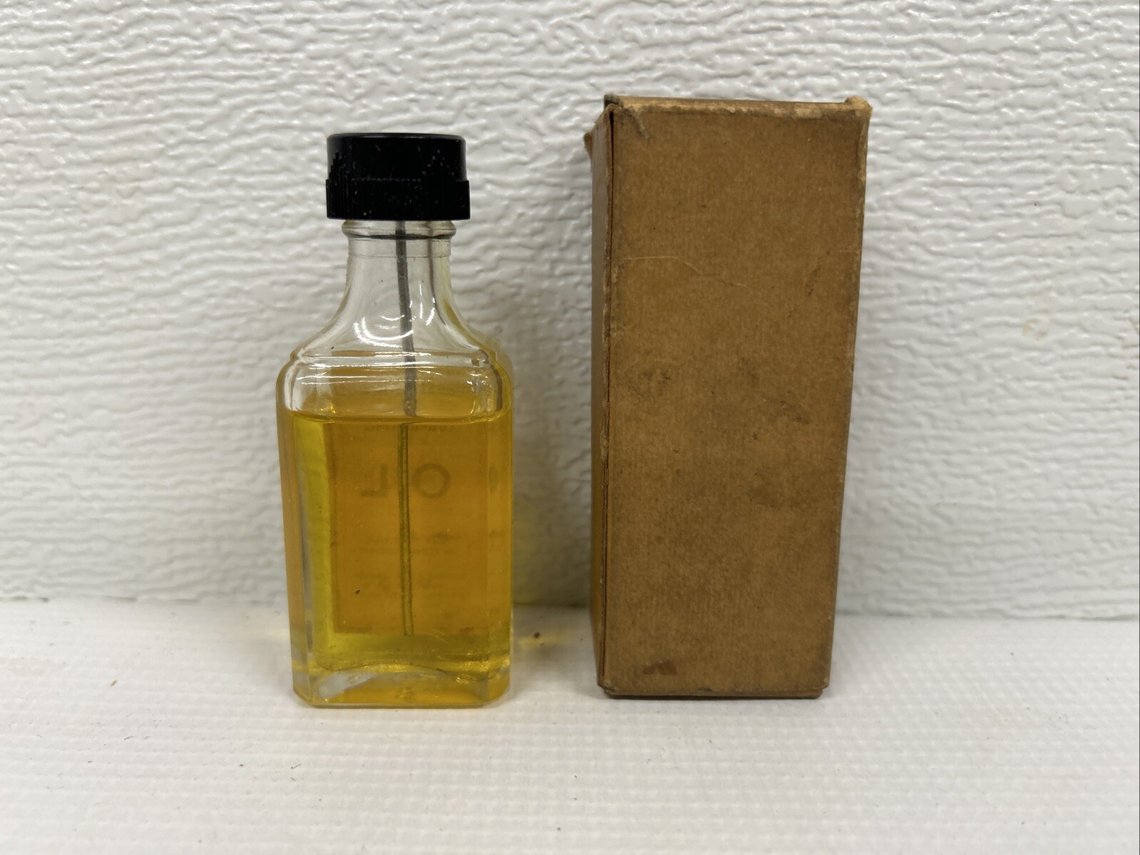 Vintage Eastman Kodak Kodascope Lubricating Oil Box Partial Bottle