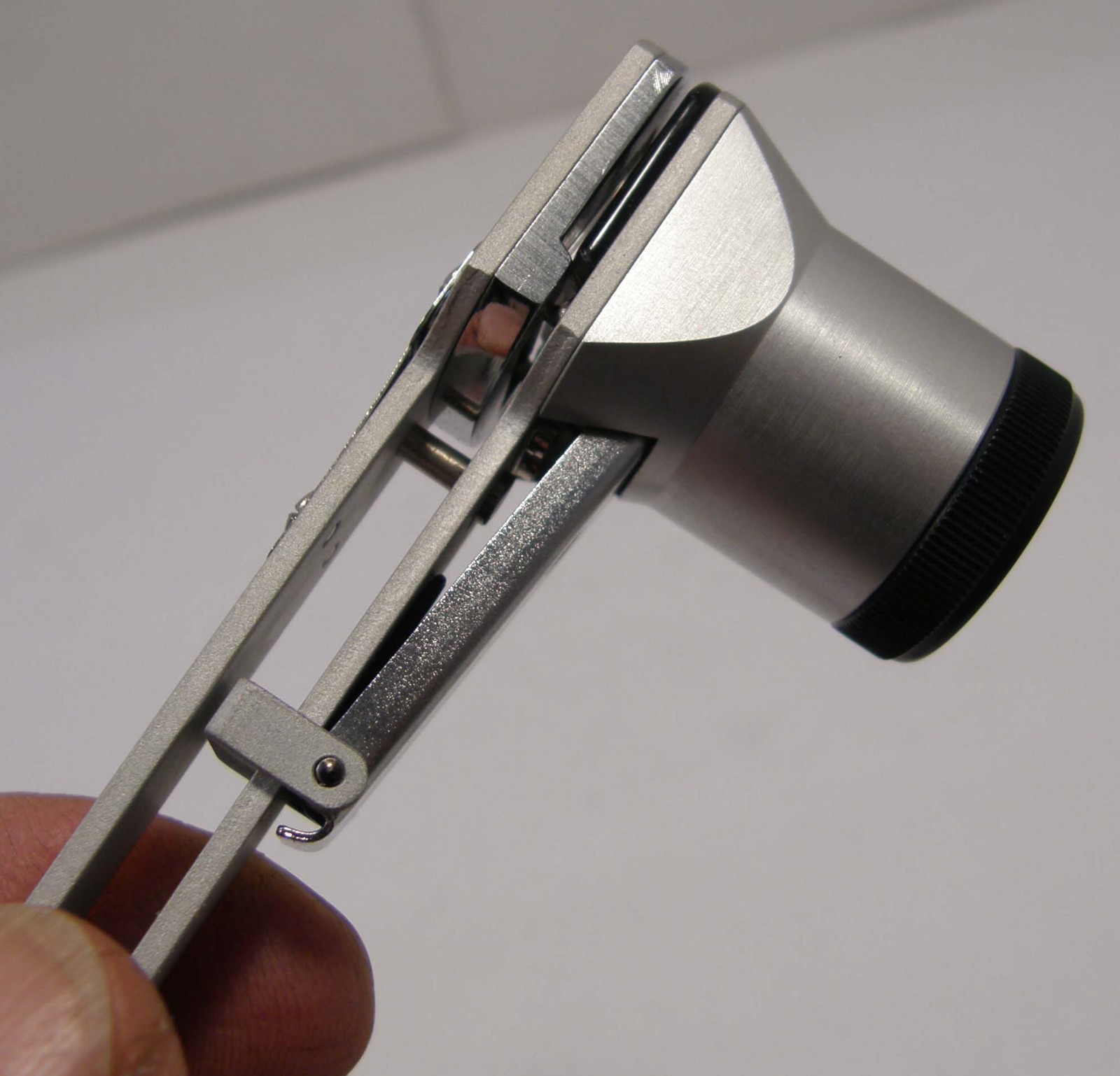 MINOX GERMANY TRANSPARENCY FILM MAGNIFYING LOUPE VIEWER/CUTTER