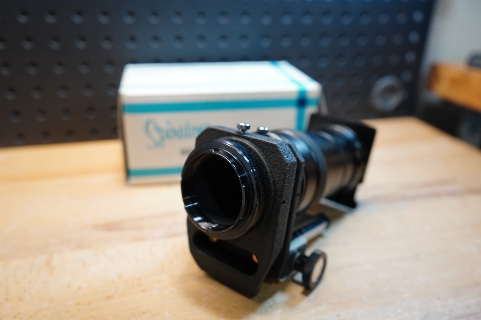 (B) Spiratone Bello-Dupliscope Slide Negative Duplicator #518093 w/ Box