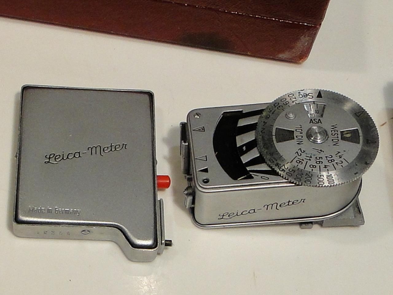 Vintage LEICA METER SET #66931 Light Meter & Booster, Leather Cases Storage Box