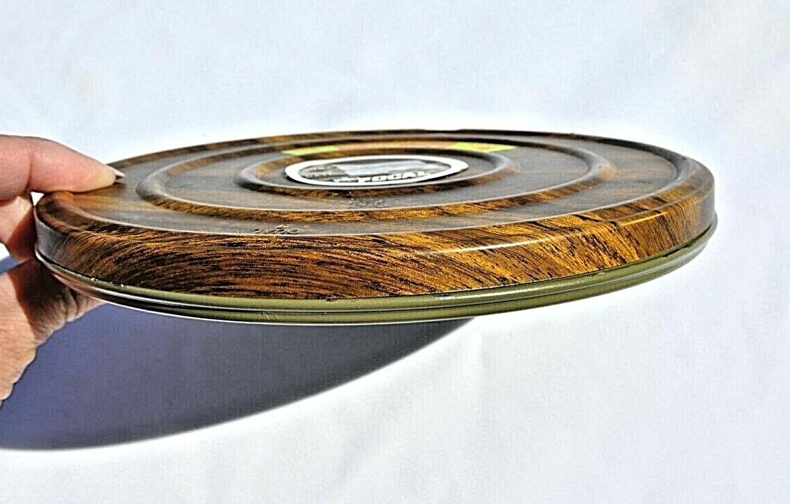 VINTAGE FOCAL FILM REEL AND TIN METAL 8MM WOOD GRAIN LOOK MADE IN USA NOS