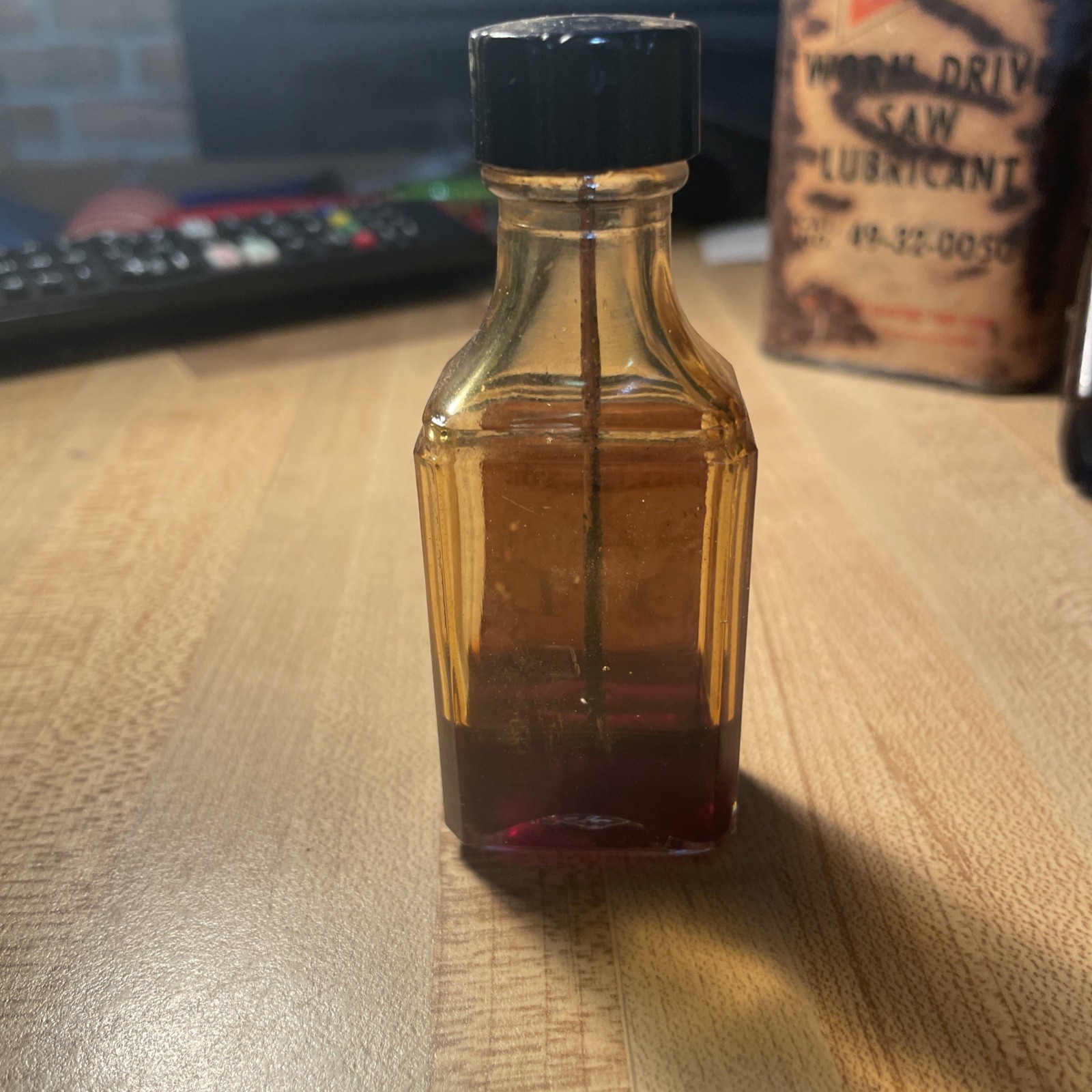 KEYSTONE PROJECTOR LUBRICATING OIL BOTTLE Glass Boston Mass. 1930s