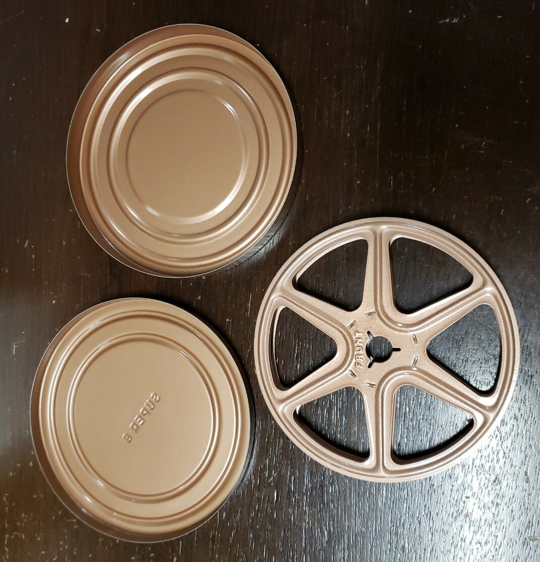 Lot of 2 Vintage 5.25″ Super 8 & 6″ Compco Metal 8mm Film Reels w Canisters