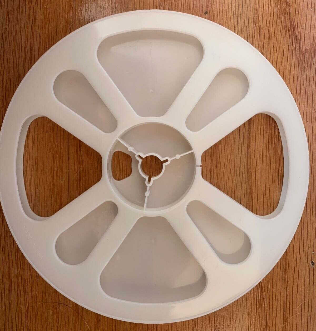 SUPER-8 400 ft. White Plastic Movie Film Reels – BRAND NEW 5-Reel Pack Super 8mm