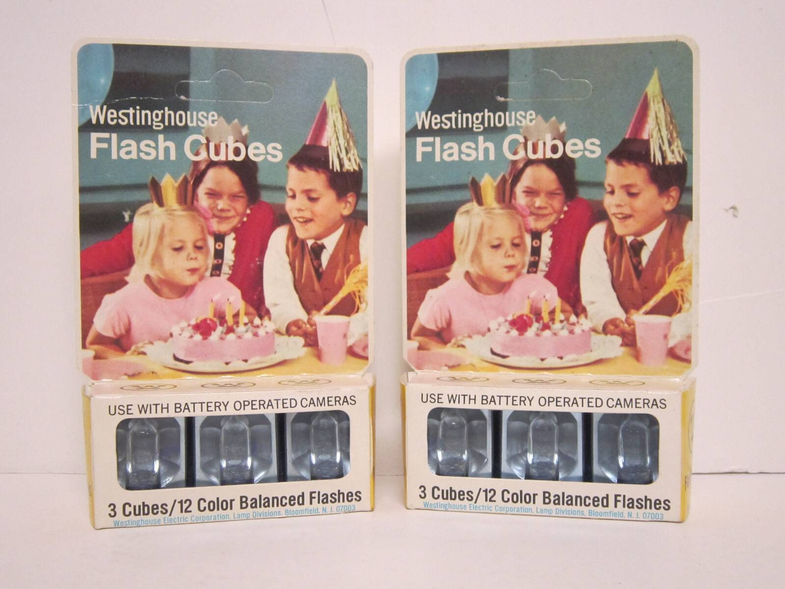 Lot of 2 Vintage Westinghouse Flash Cubes-3 Cube Camera Flashes In Original Box