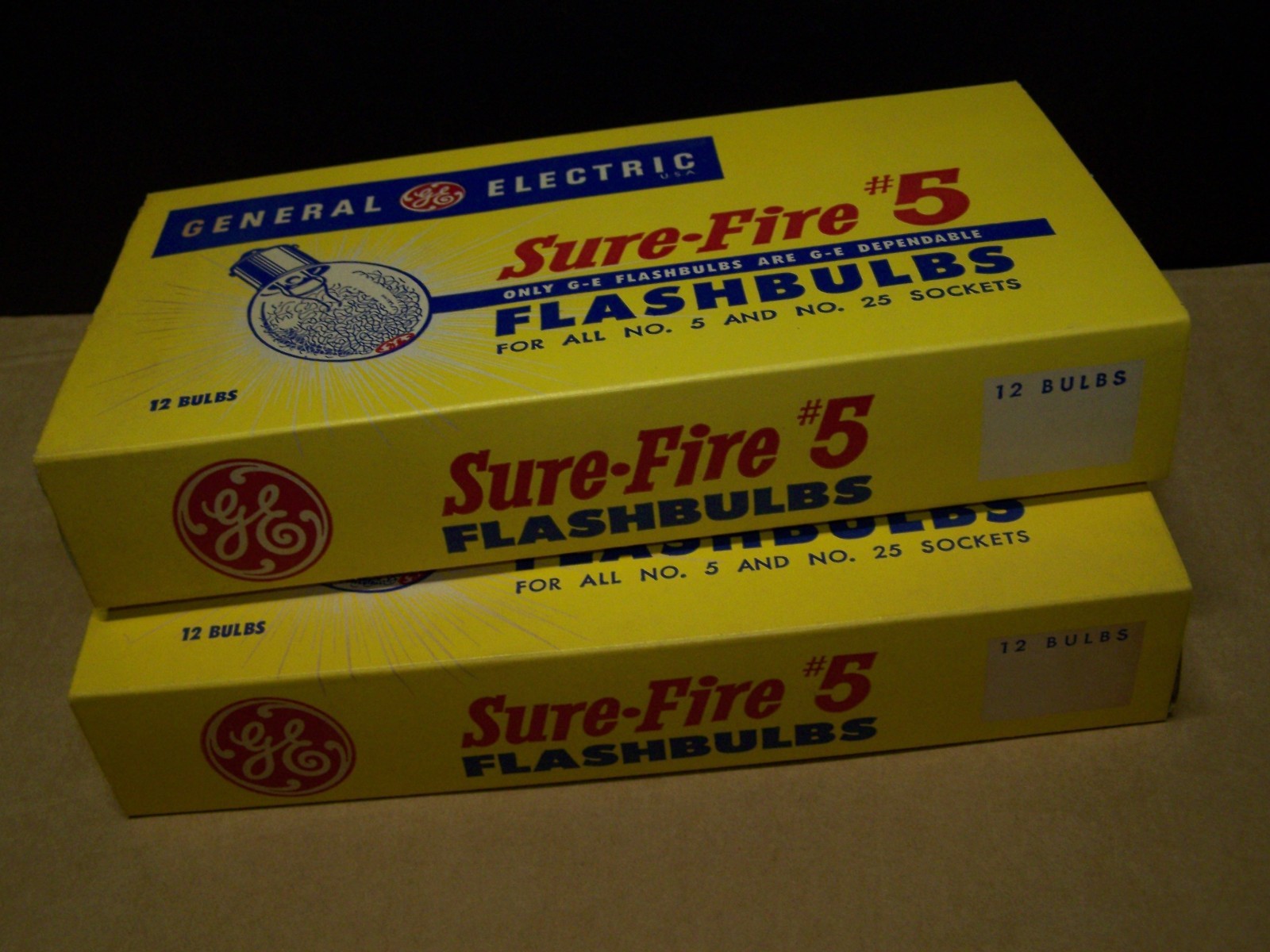 Vintage GE No. 5 Sure Fire Flashbulbs 24 Bulbs (2×12 Boxes) New Old Stock