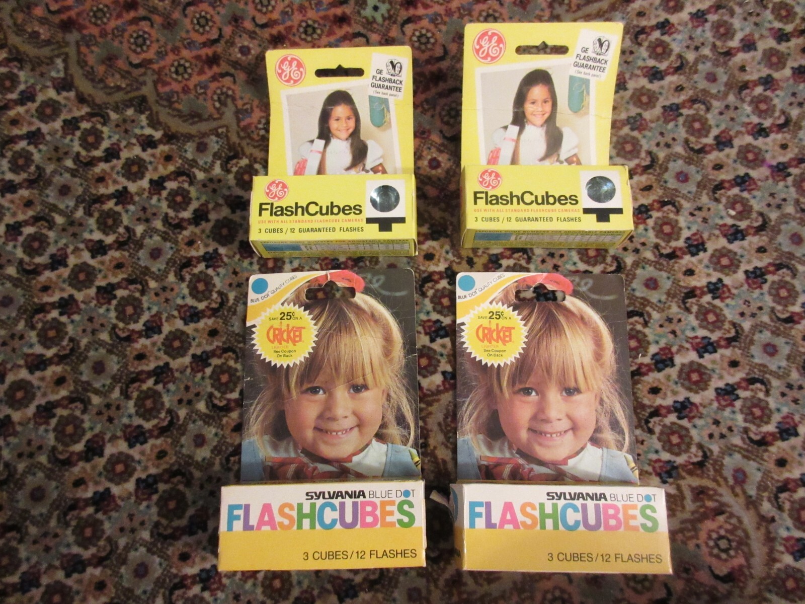 4 Boxes Vintage GE & Sylvania Blue Dot Flash Cubes Camera Flash Bulbs 48 Flashes