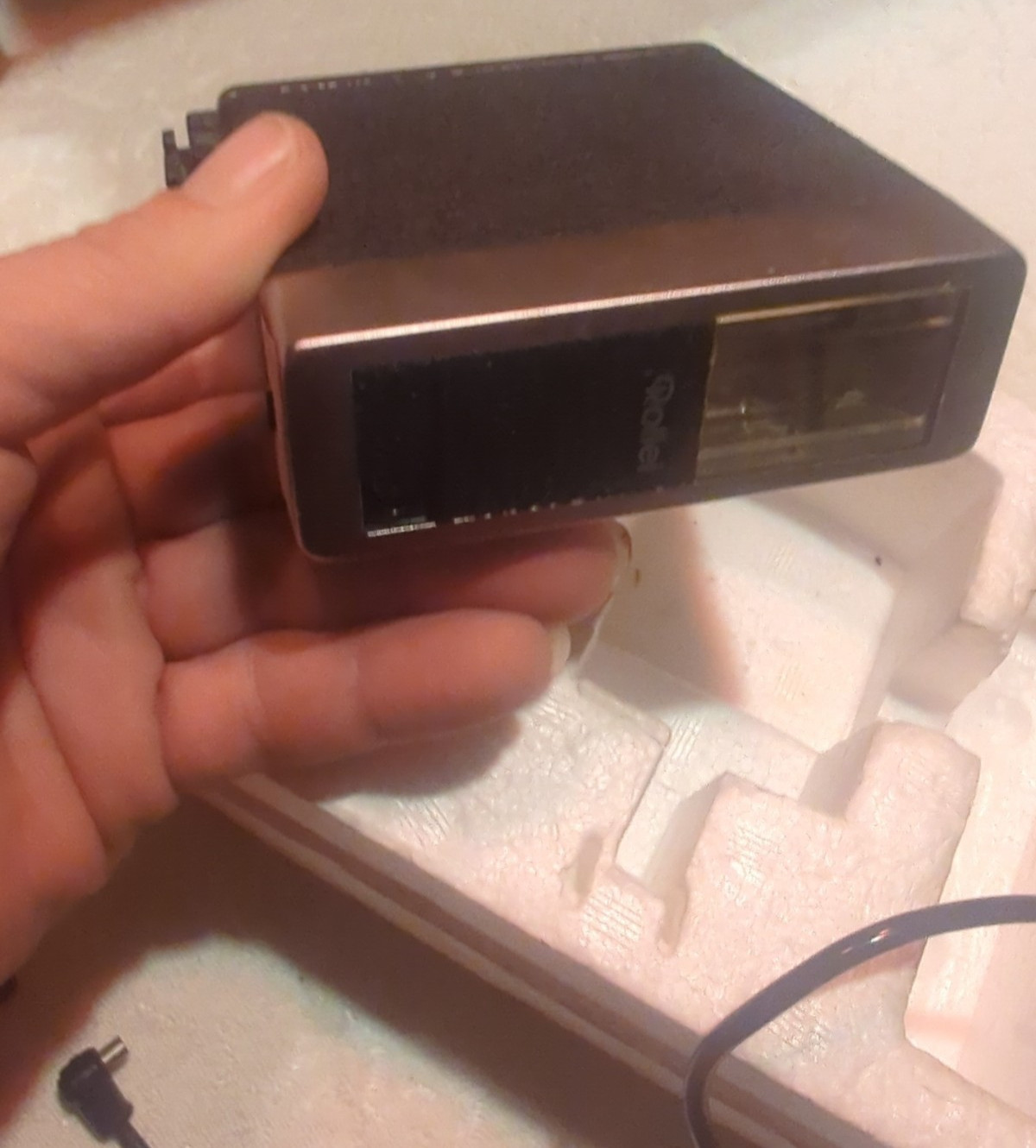 Vintage Rollei E19C Electronic Flash Unit with Charger & Sync Cable