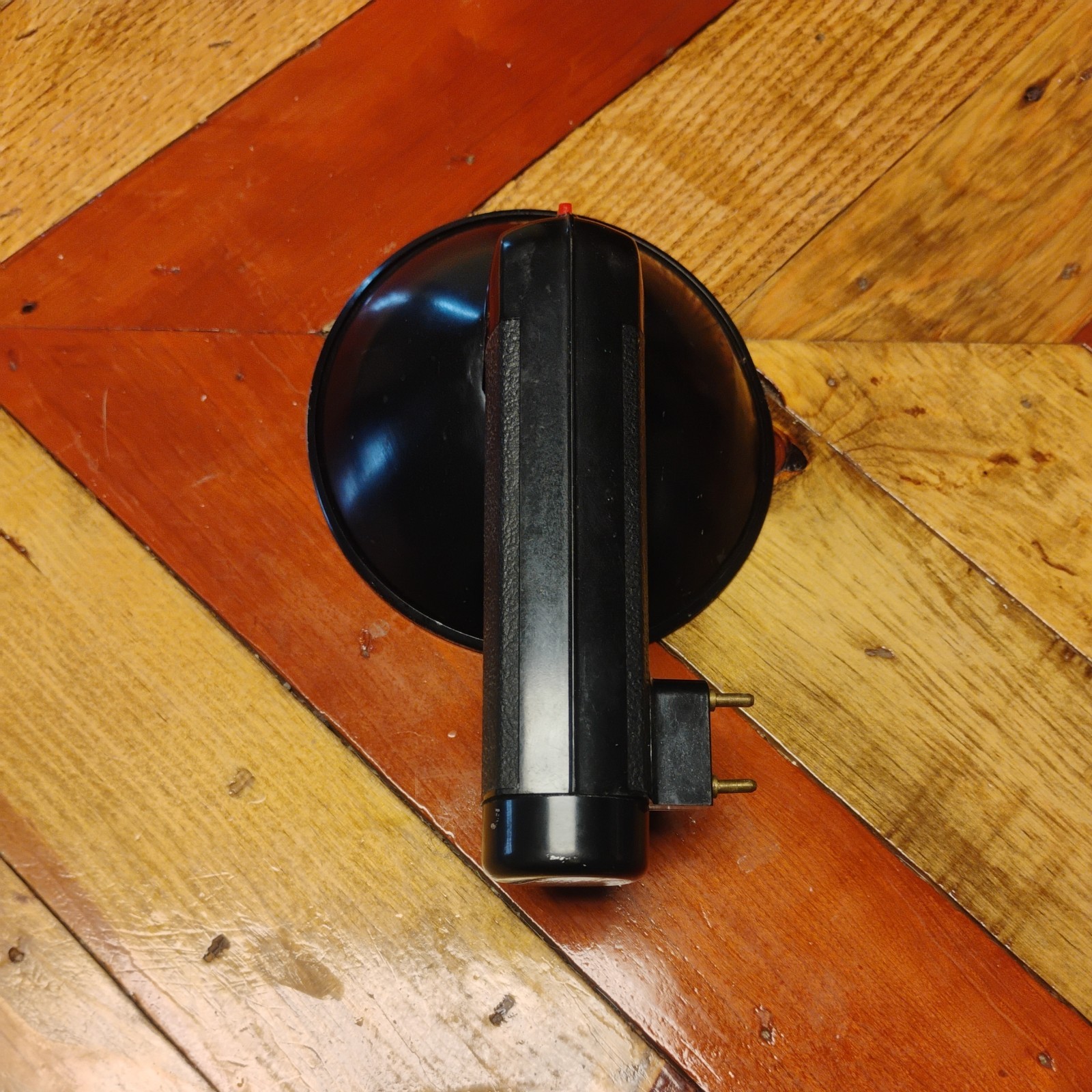 Vintage Argus C3 Flash Bulb Unit For Camera – No Battery – Untested