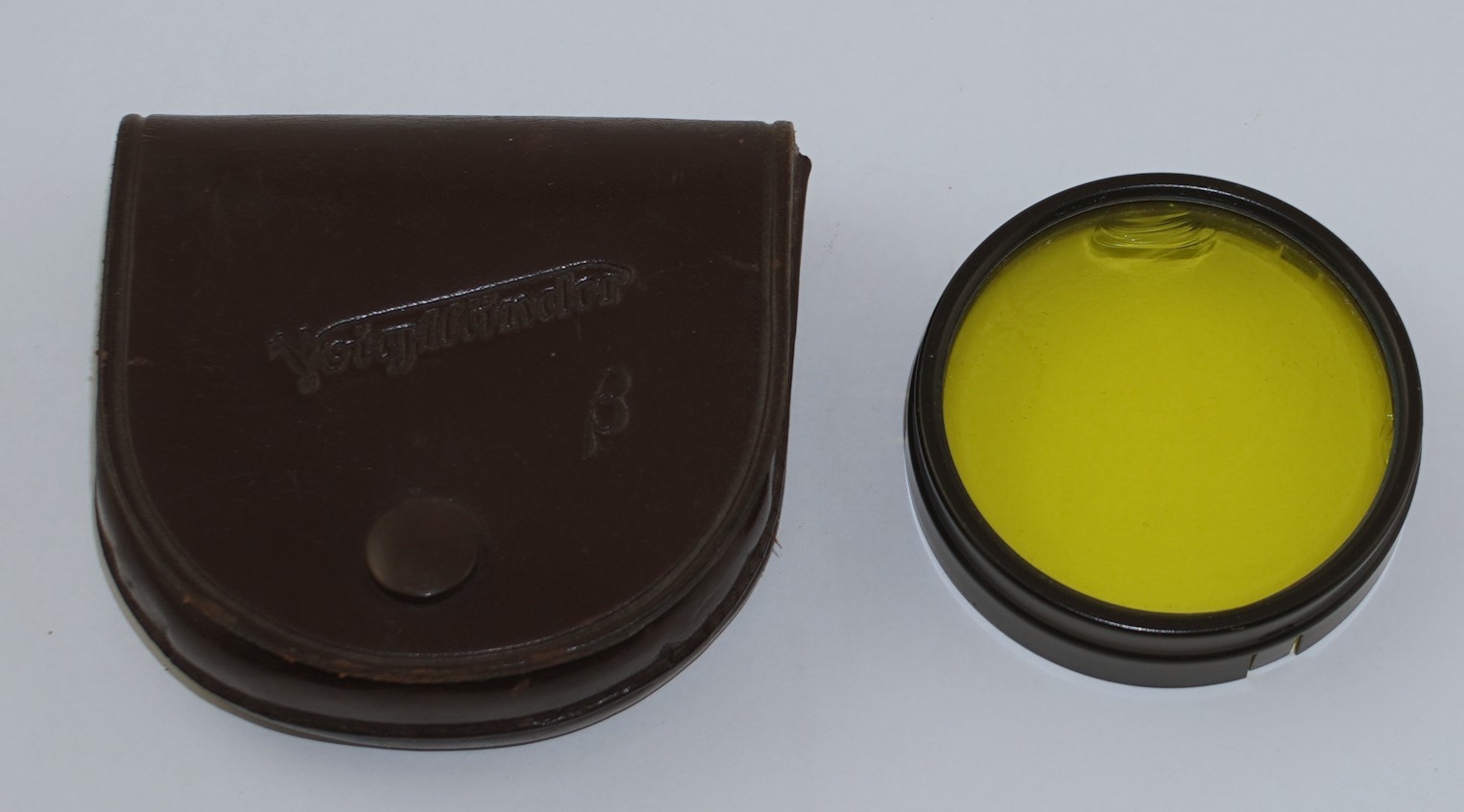 Vintage Voigtlander Push On Yellow Filter 56.9mm w/ Case