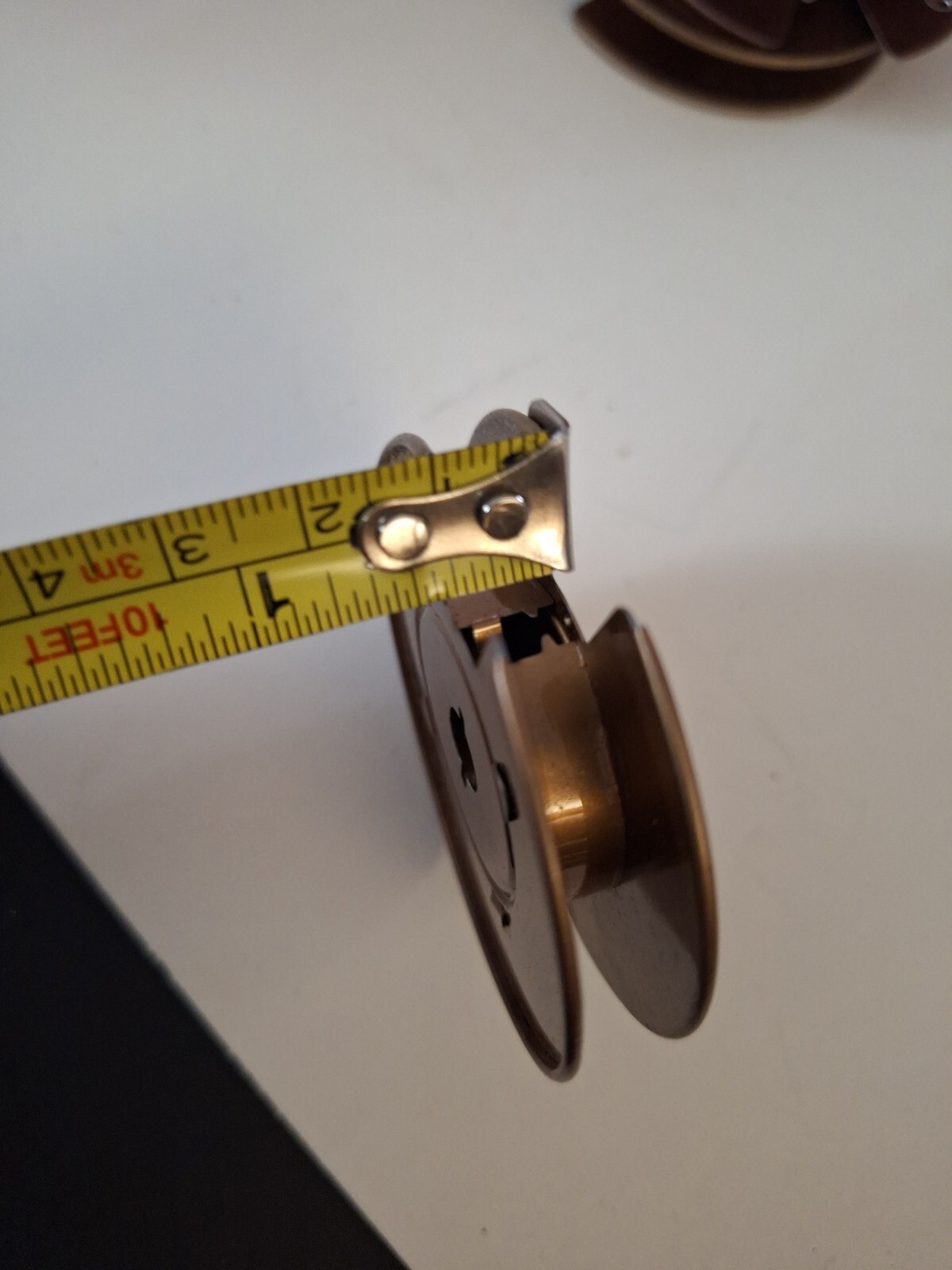 Vtg 1940s Univex 8mm Projector model P-8 Reel 2 1/4″ Brown Universal Camera Corp