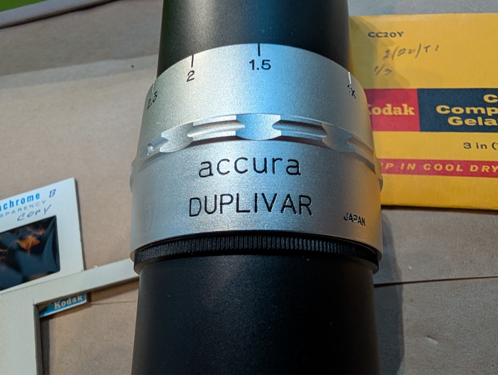 Accura Duplivar Variable Magnification Duplicator for 35mm SLR Camera