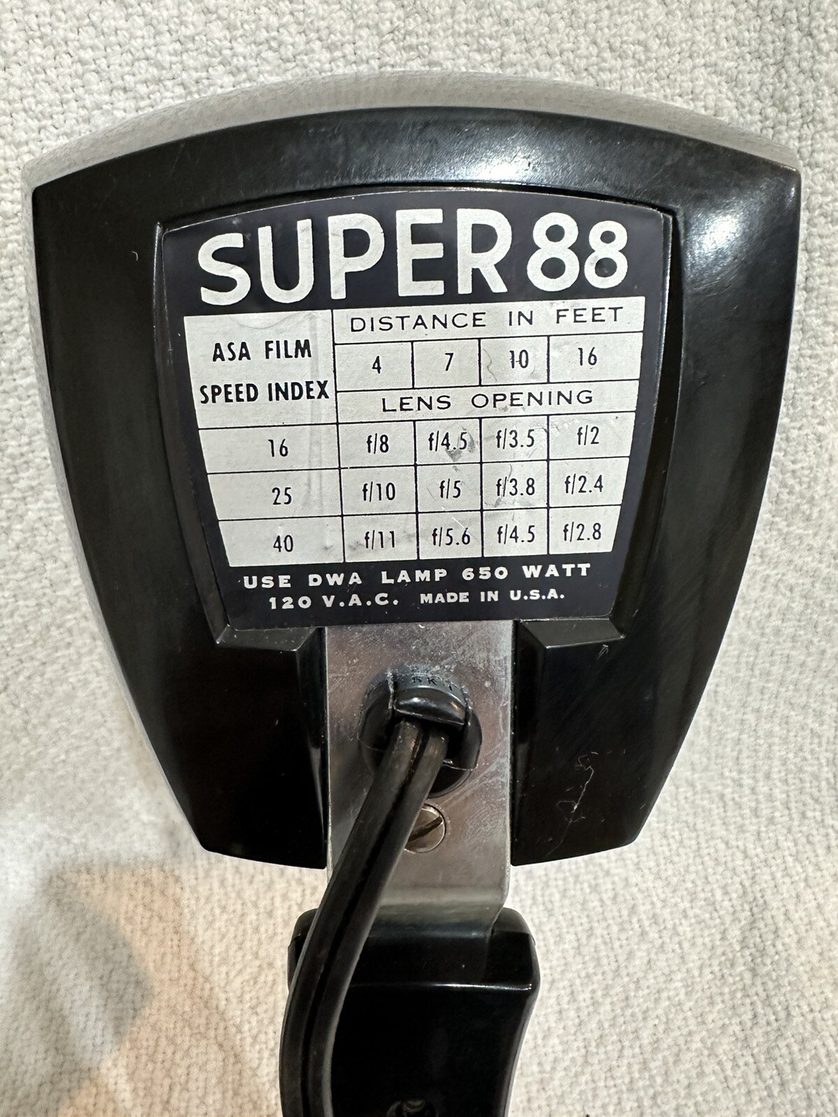 *** VINTAGE Altas Warner Westinghouse Movie Light Super 88 Sealed Beam ***