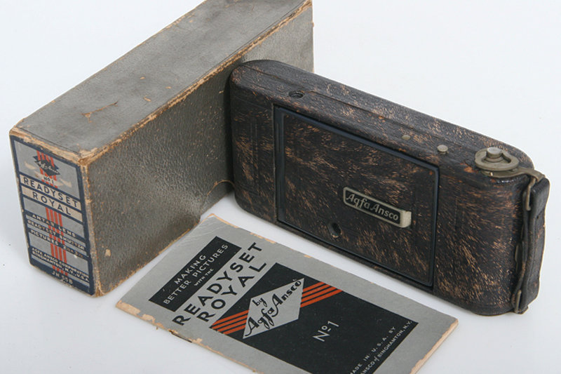 Agfa Ansco Readyset Royal No 1 Camera in original box – Silver Fox model c. 1931