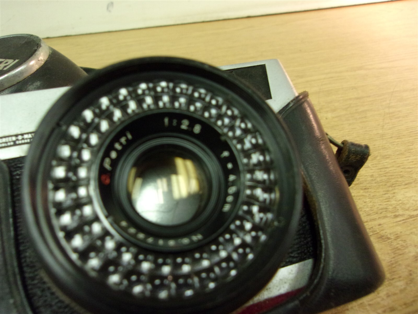 Petri 7 1:2.8 F-4.5CM 317224 w/ Case *FREE SHIPPING*