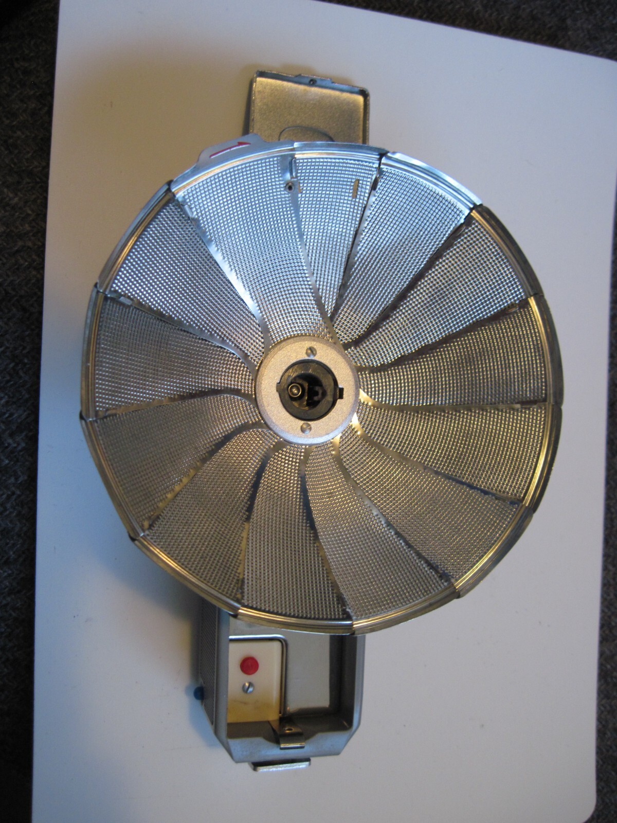 Vintage Sunset brand folding hot shoe camera flash attachment