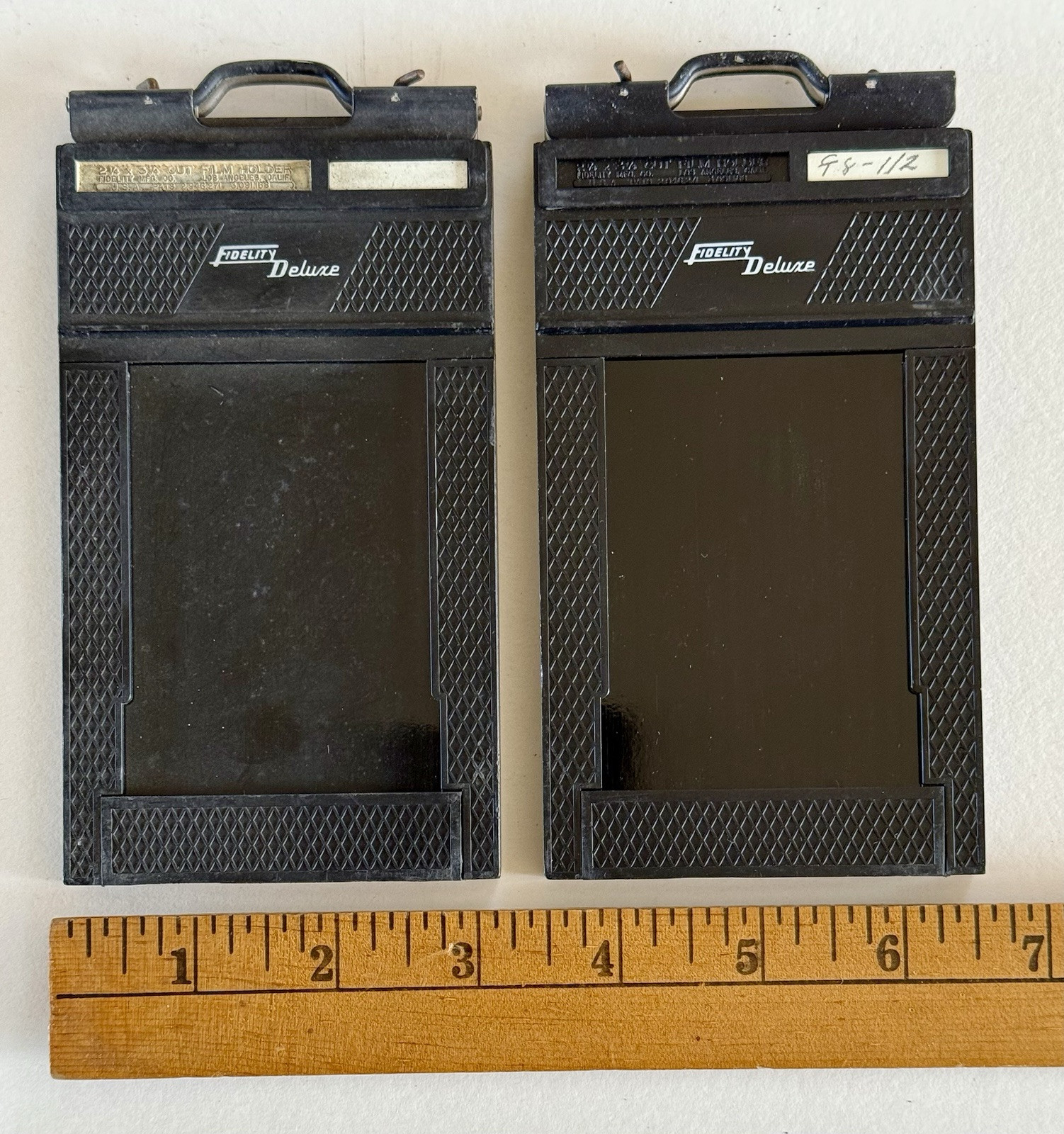 Lot of 2 Fidelity Deluxe 2 1/4″ x 3 1/4″ Cut Film Holders 2.25″ x 3.25″