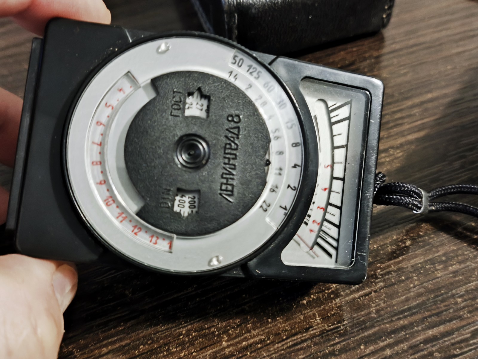Vintage Soviet photo light meter Leningrad-8 case with USSR documents Rare
