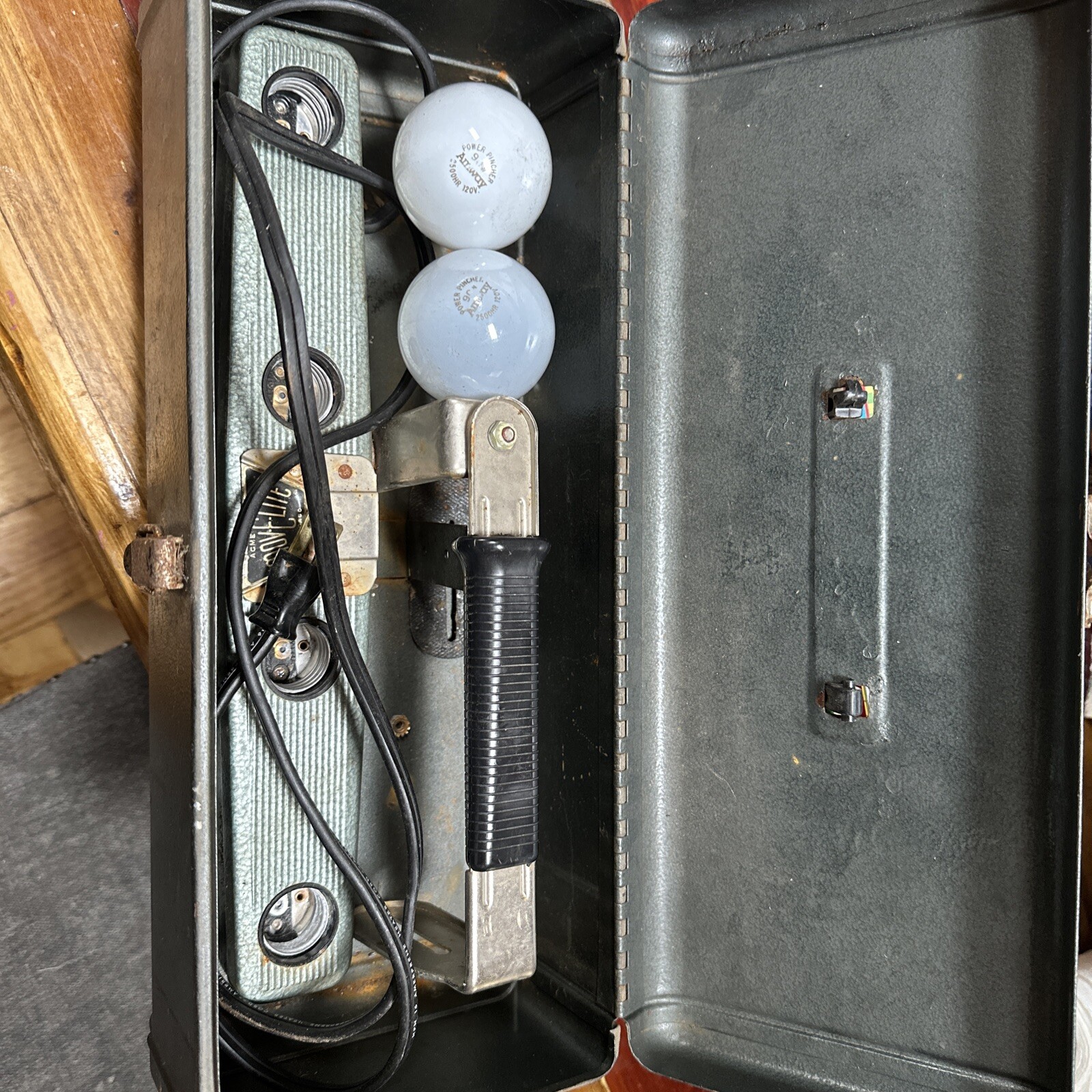 Vintage Acme Lite MOV-E-LITE Exposure Photo/Film Light, Tested Works w case