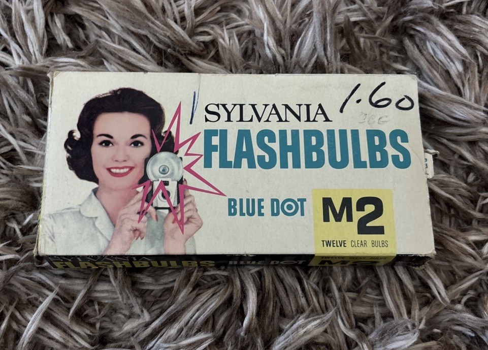 Vintage Sylvania Flashbulbs Blue Dot M2 9 Unused New Bulbs Camera Flash