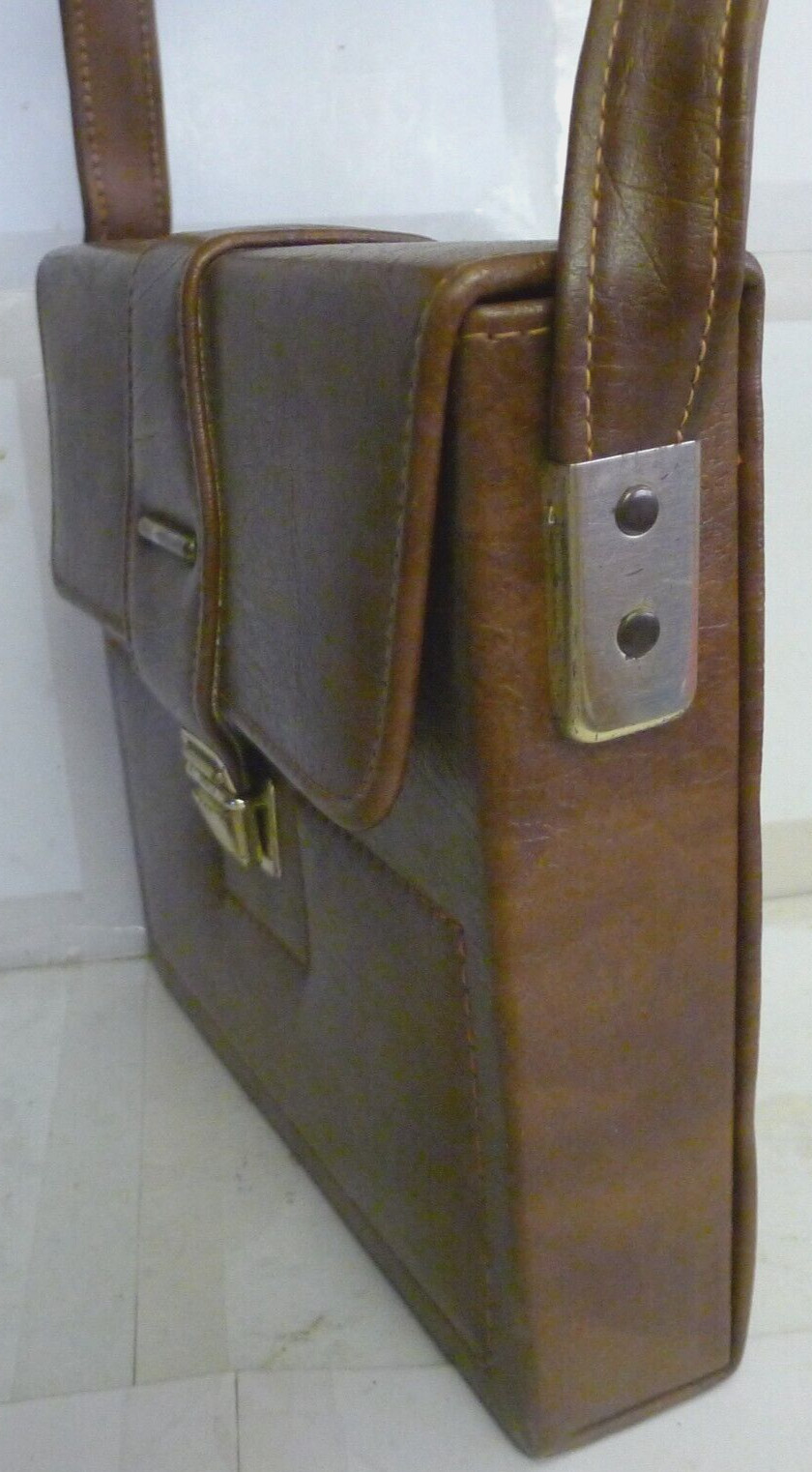 Camera Compartment Tan Case for Polaroid Folding SX-70 Camera & Accessories P73