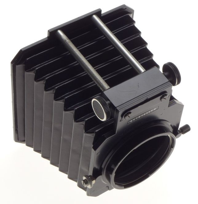 Excellent condition Hasselblad compendium lens hood shade mask holder 500C/M 503