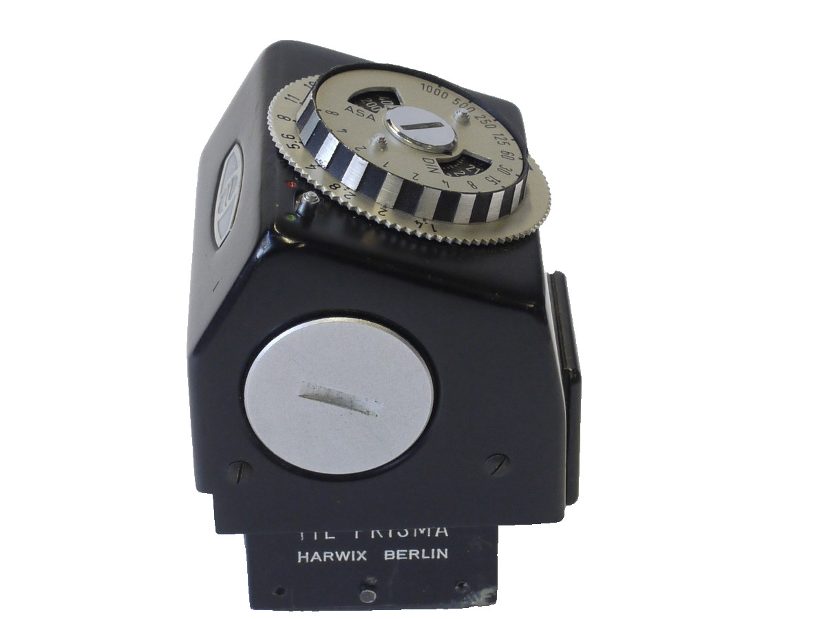 Harwix Berlin TTL-Prisma CDS meter prismfinder for Exakta SLR, with focus screen