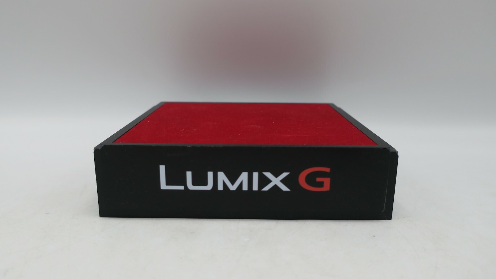 Plastic Lumix G Series Dealer Camera Shop Camera Lens Display Stand Red & Black