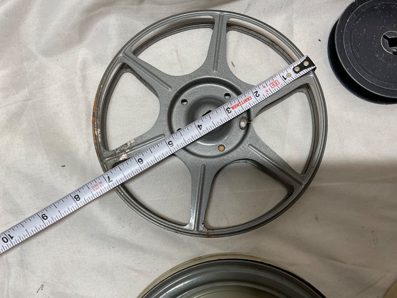 Empty 16mm Film 7″ and 3.5” Take Up Reels & Canister