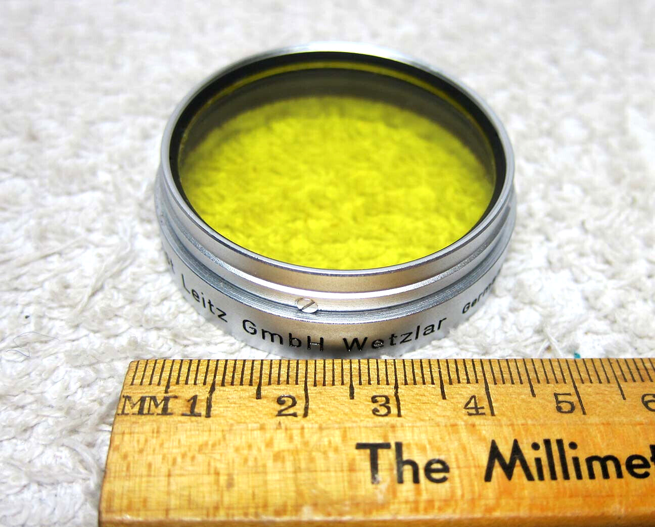 MINTY Vintage LEICA #2 YELLOW Push-On Lens FILTER- XROOU. LEITZ Wetzlar Summarit