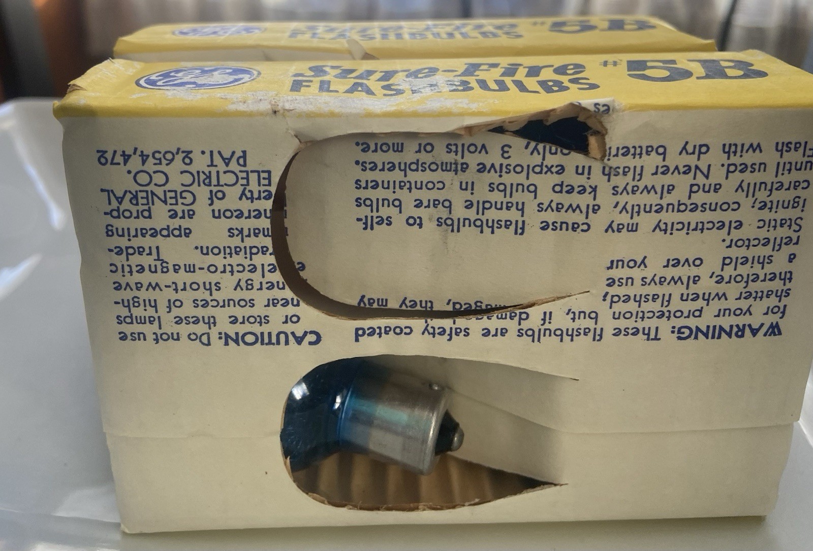 Flashbulbs General Electric Surefire 5b Socket Photography Vintage Camera