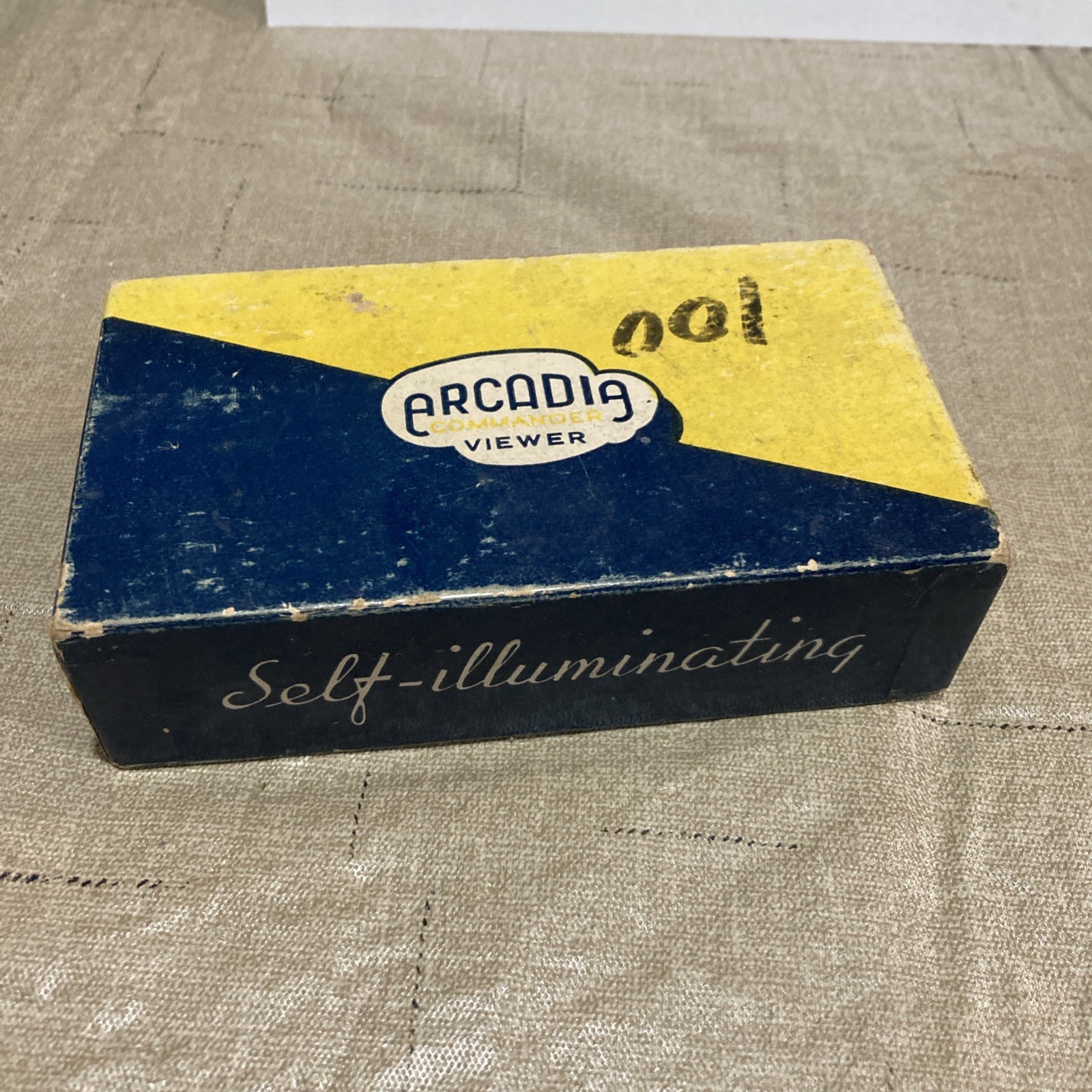 Vintage Arcadia Commander Viewer Pocket-Size Self-Light with Box and Instruction