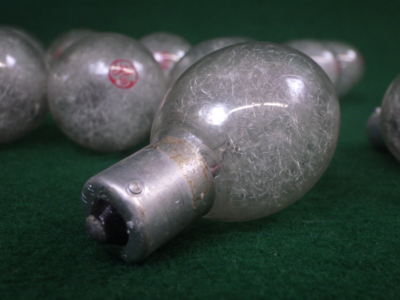 16 Count Vintage GE General Electric Clear Flash Bulbs for photography 1960s-70s