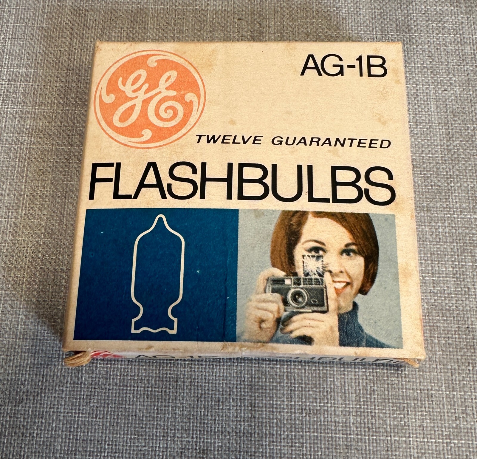 NEVER USED! GE AG-1B Flashbulbs – 10 Total – FREE SHIPPING!