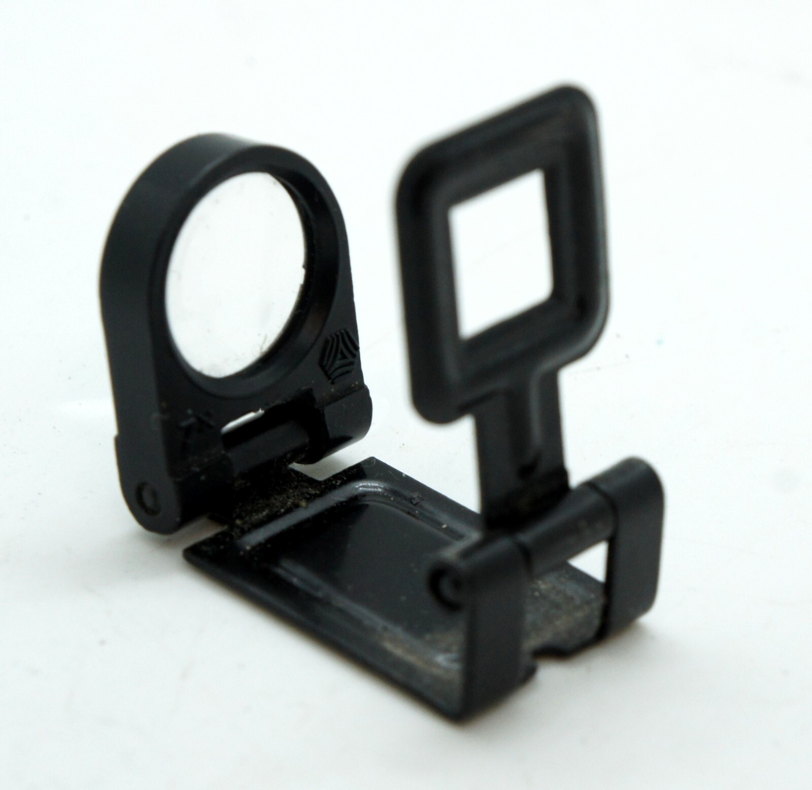 Folding Magnifying LOUPE 7x Great for viewing images on film