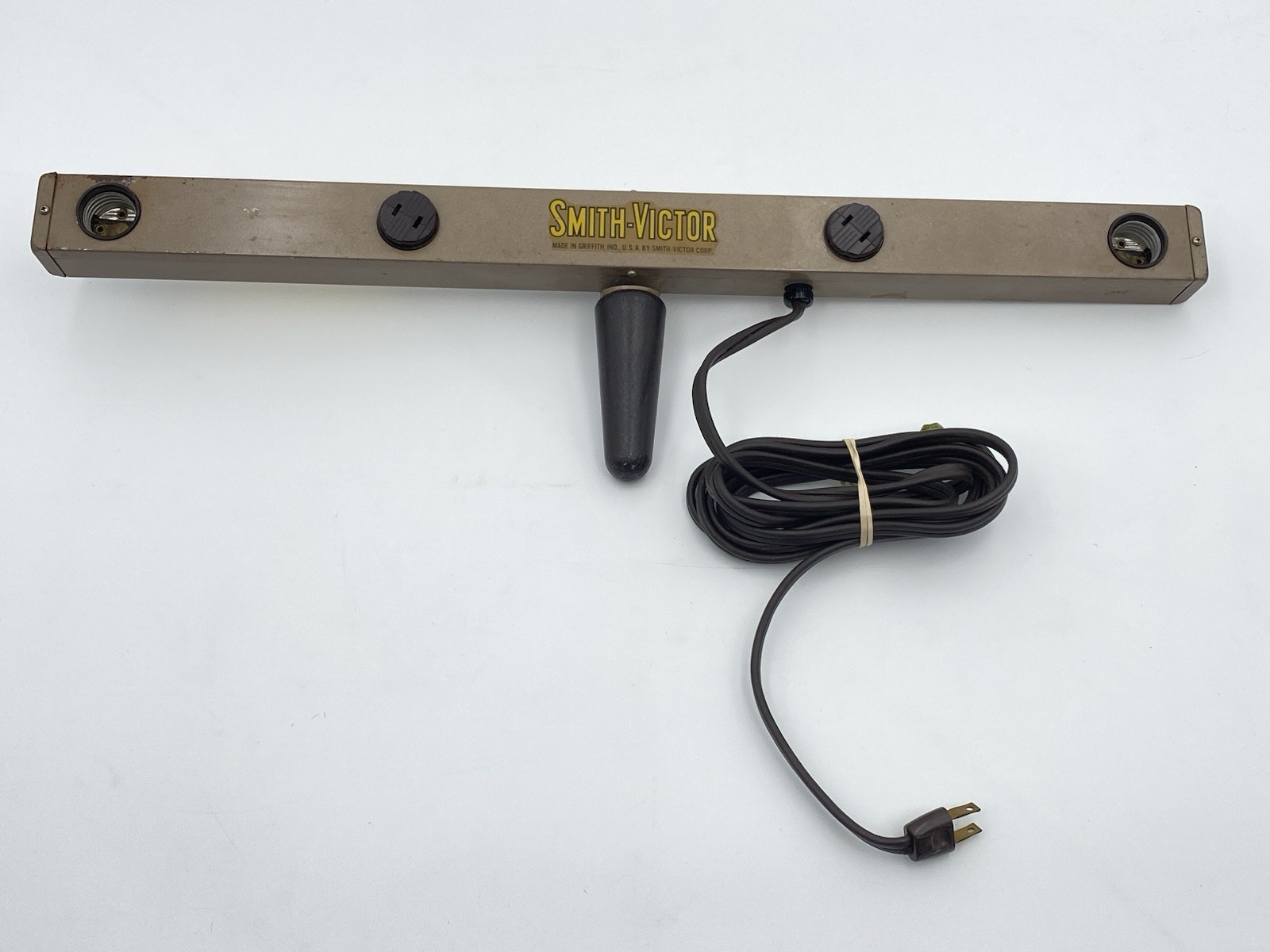 Vintage Smith-Victor 4 Bulb Photography Movie Making Theater Bar Light L41