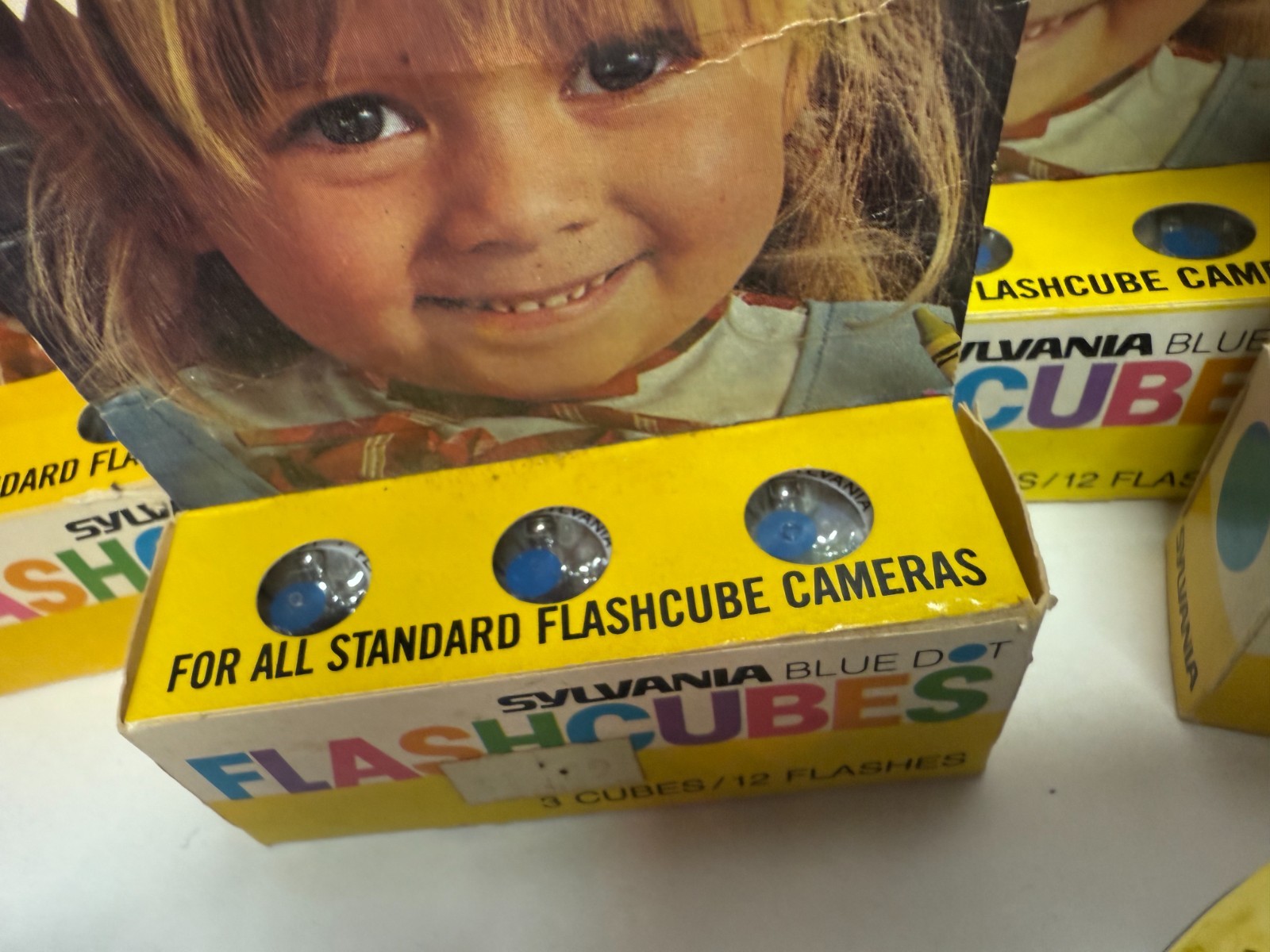 Vintage – Sylvania Blue Dot Flashcubes. 20 cubes 84 flashes