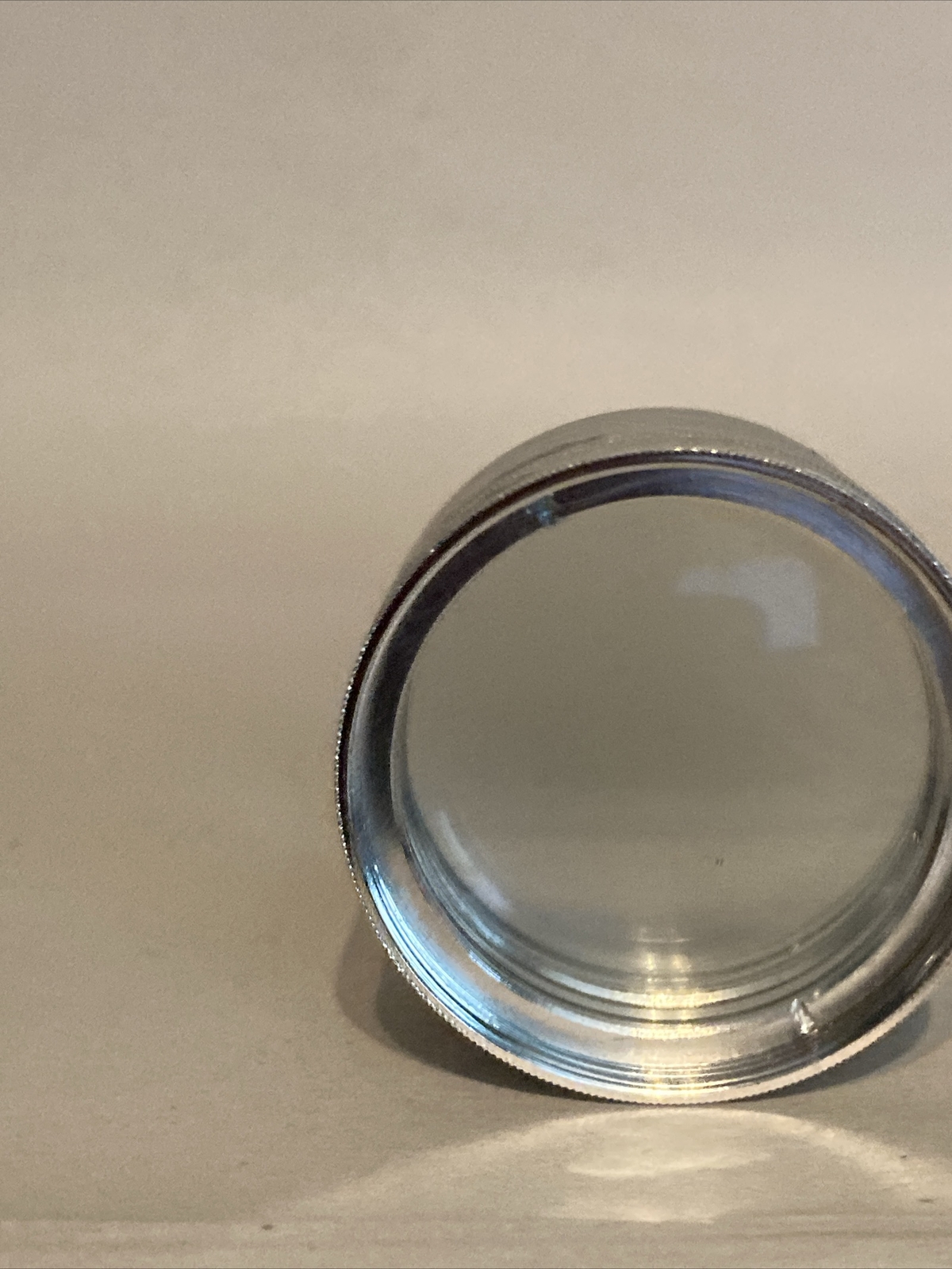 Vintage Universal Set of 4 Threaded 37mm Filters w/ Case – See Pictures