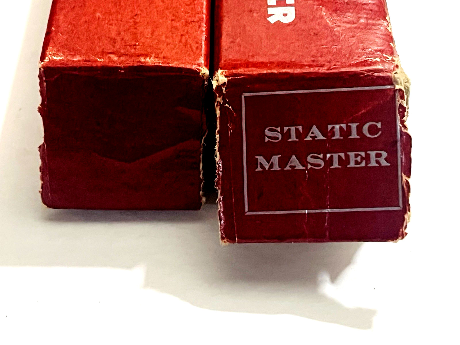 STATIC MASTER NUCLEAR PRODUCTS VINTAGE 1953 ANTI-STATIC BRUSH w/WOODEN HANDLE