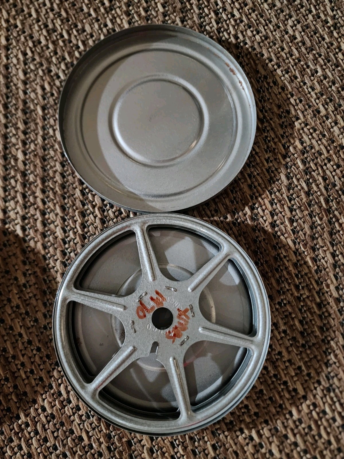 Brumberger 8mm 5″ 12 Reel Film Storage Cabinet Case W/ Reels, Cans, & Films READ