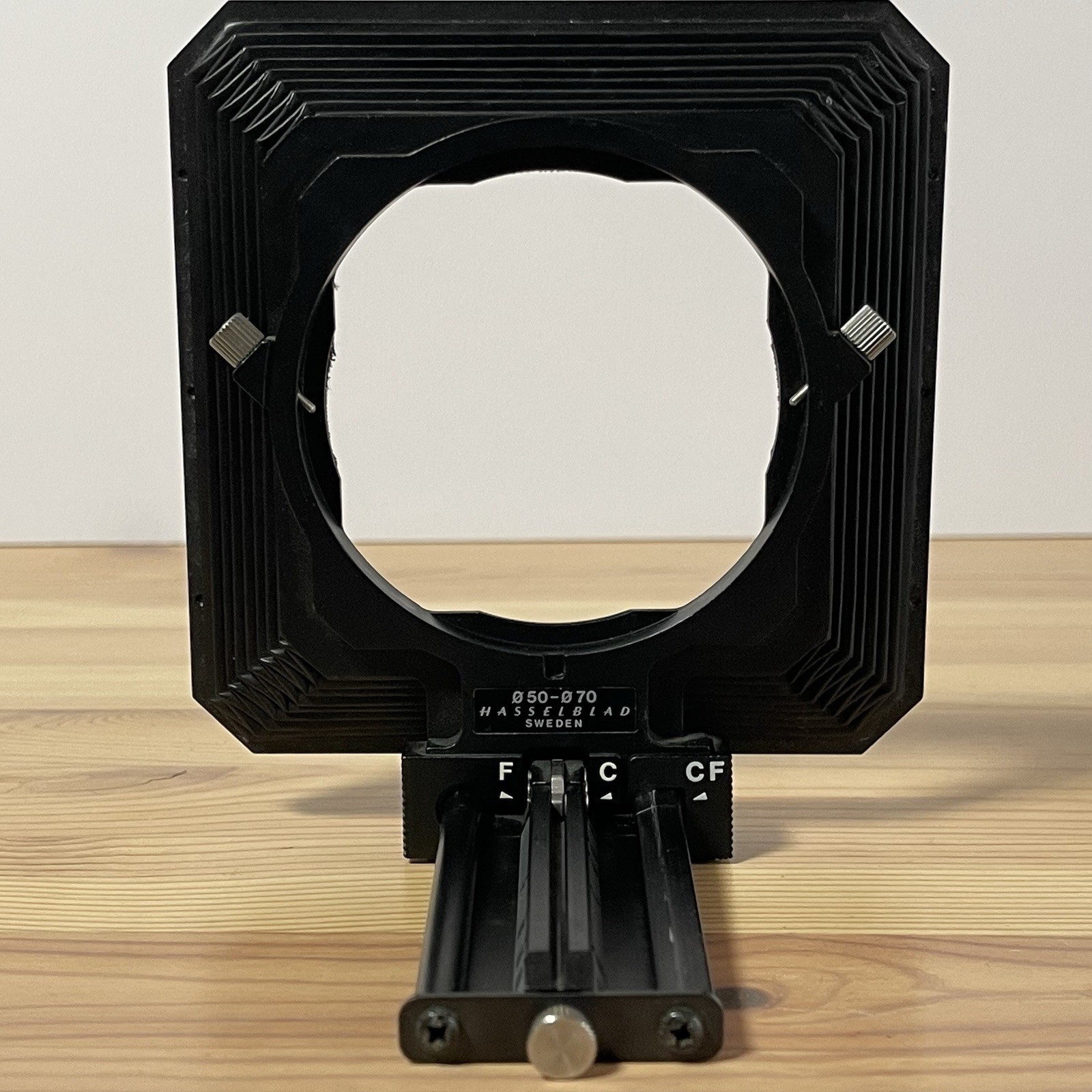 [Exc+3] Hasselblad CF Proshade 50-70 Bellows Lens Shade w/ two Masks G 7926