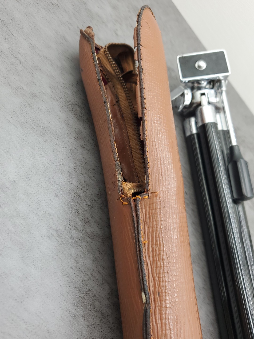 Vintage Brockway Black Chrome Camera Retractable Tripod 8″- 42”