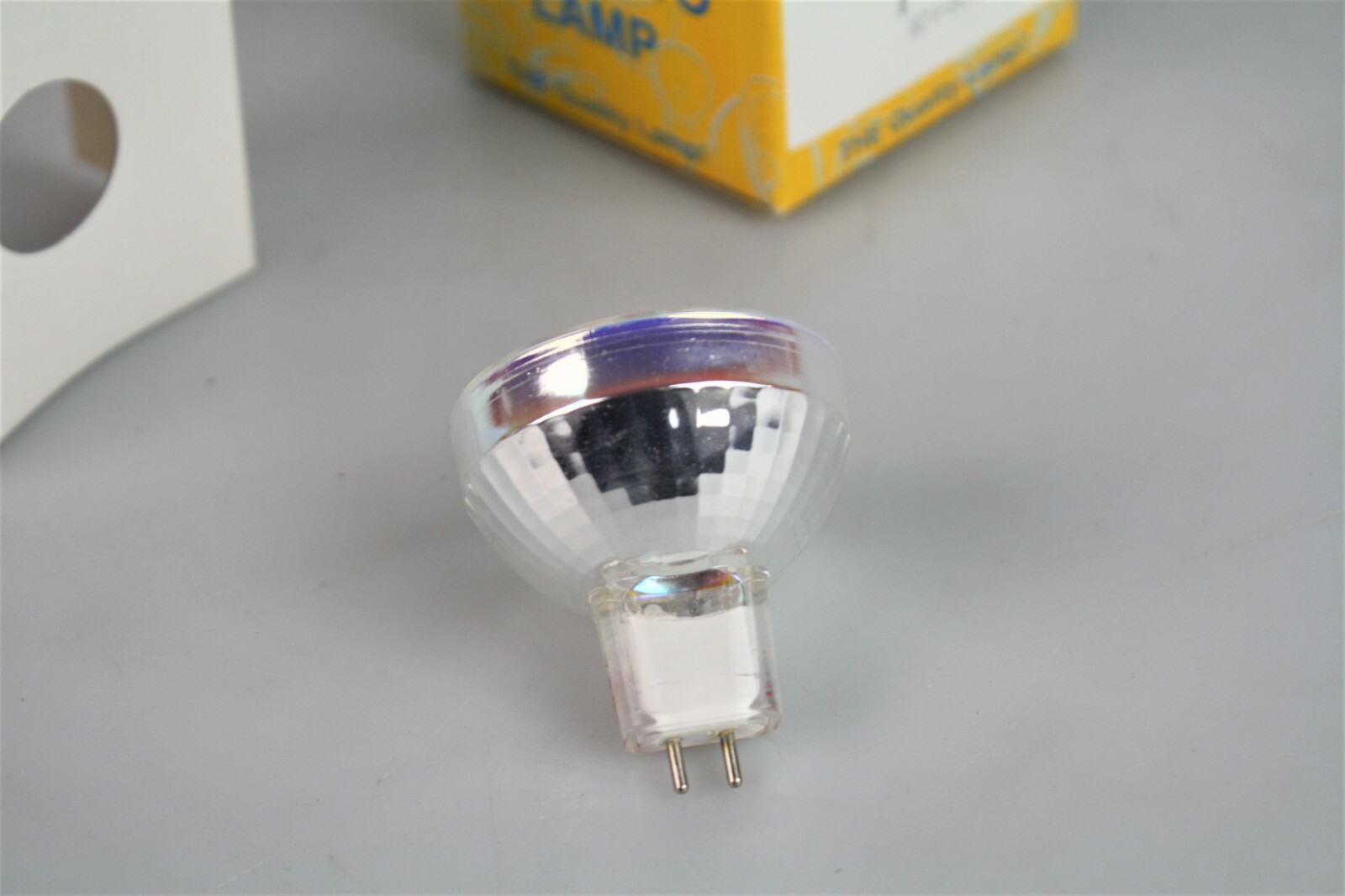 WIKO FHS AV/Photo Projector Lamp Bulb 82V 300W The Quality Lamp