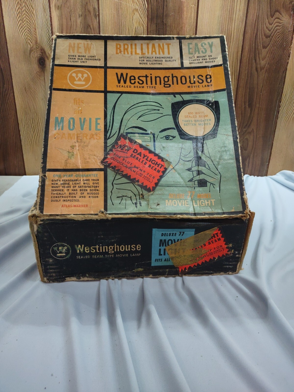 Westinghouse Deluxe 77 Sealed Beam Movie Light With Box VTG